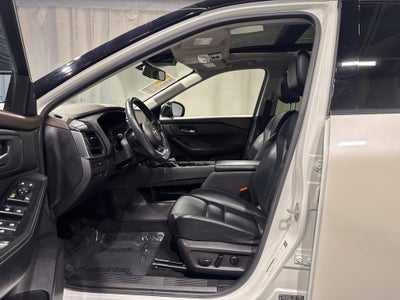 2023 Nissan Rogue SV W/Premium & Midnight Package