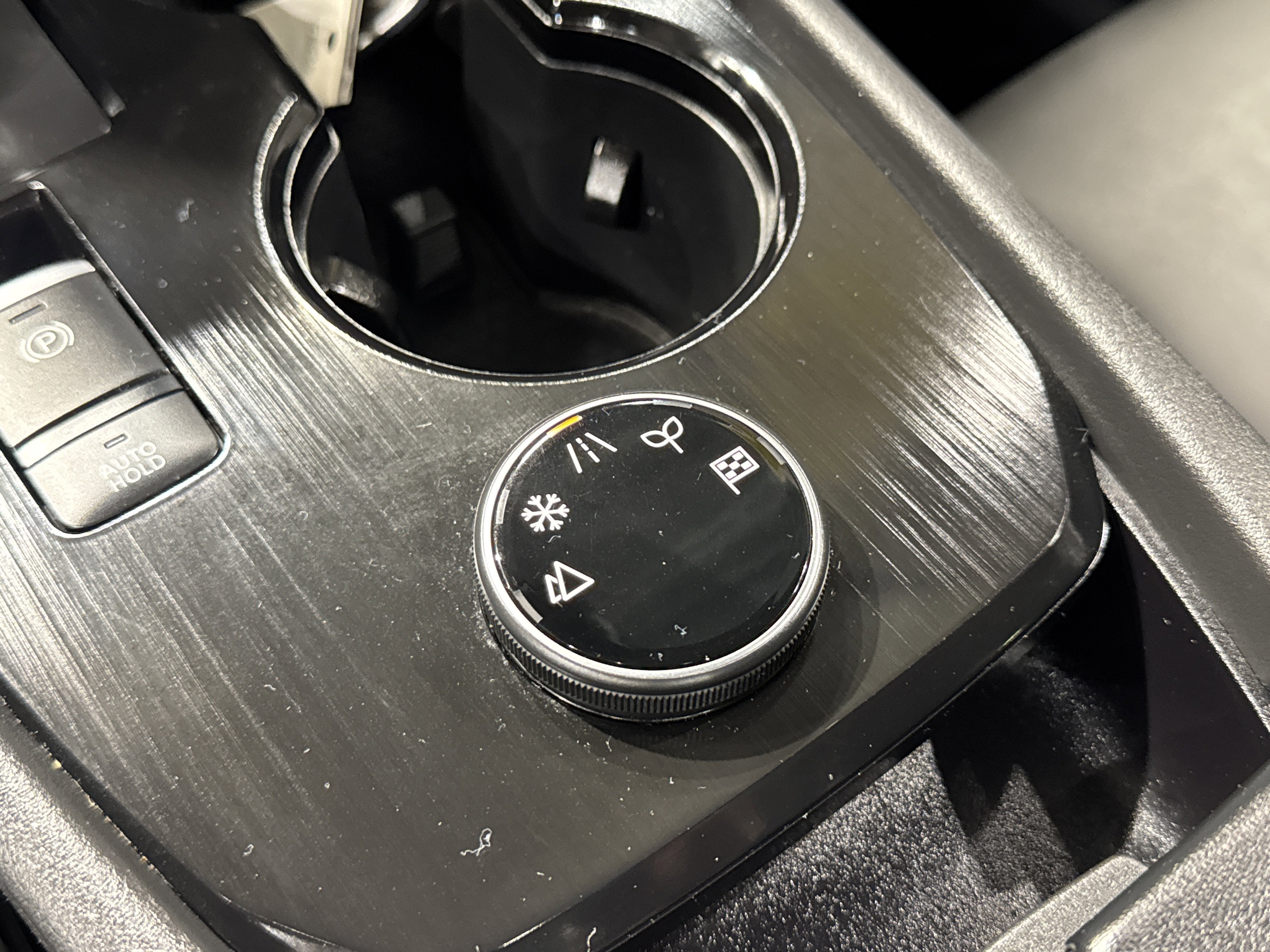 2023 Nissan Rogue SV W/Premium & Midnight Package