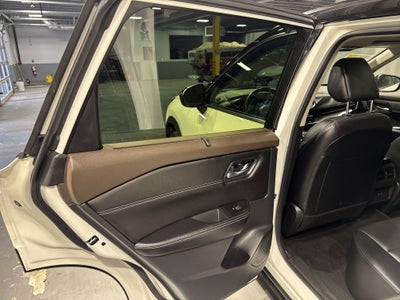 2023 Nissan Rogue SV W/Premium & Midnight Package