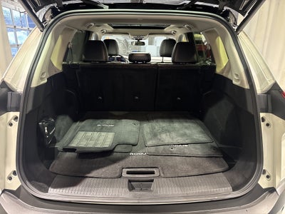 2023 Nissan Rogue SV W/Premium & Midnight Package