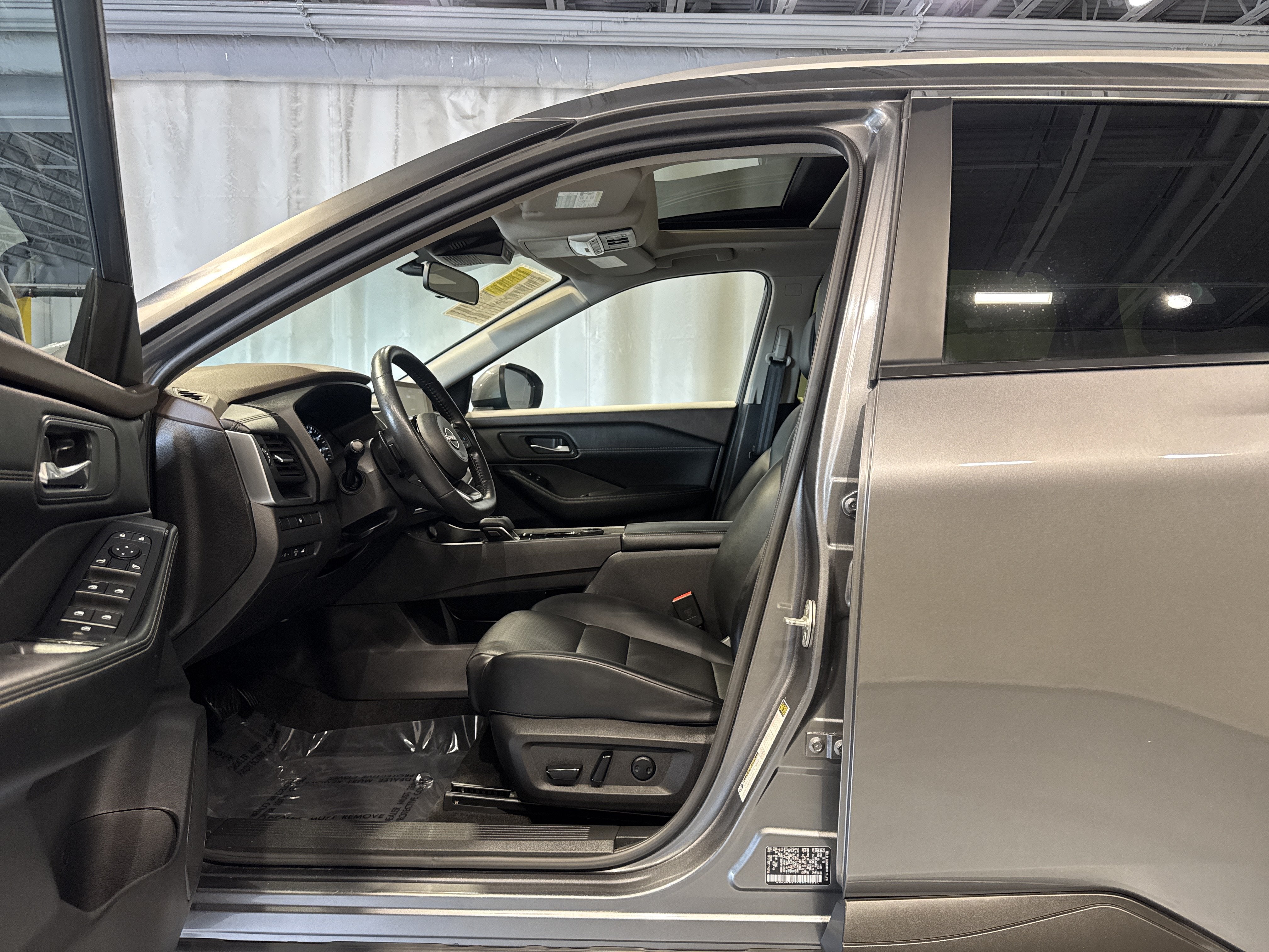 2023 Nissan Rogue SV W/Premium Package