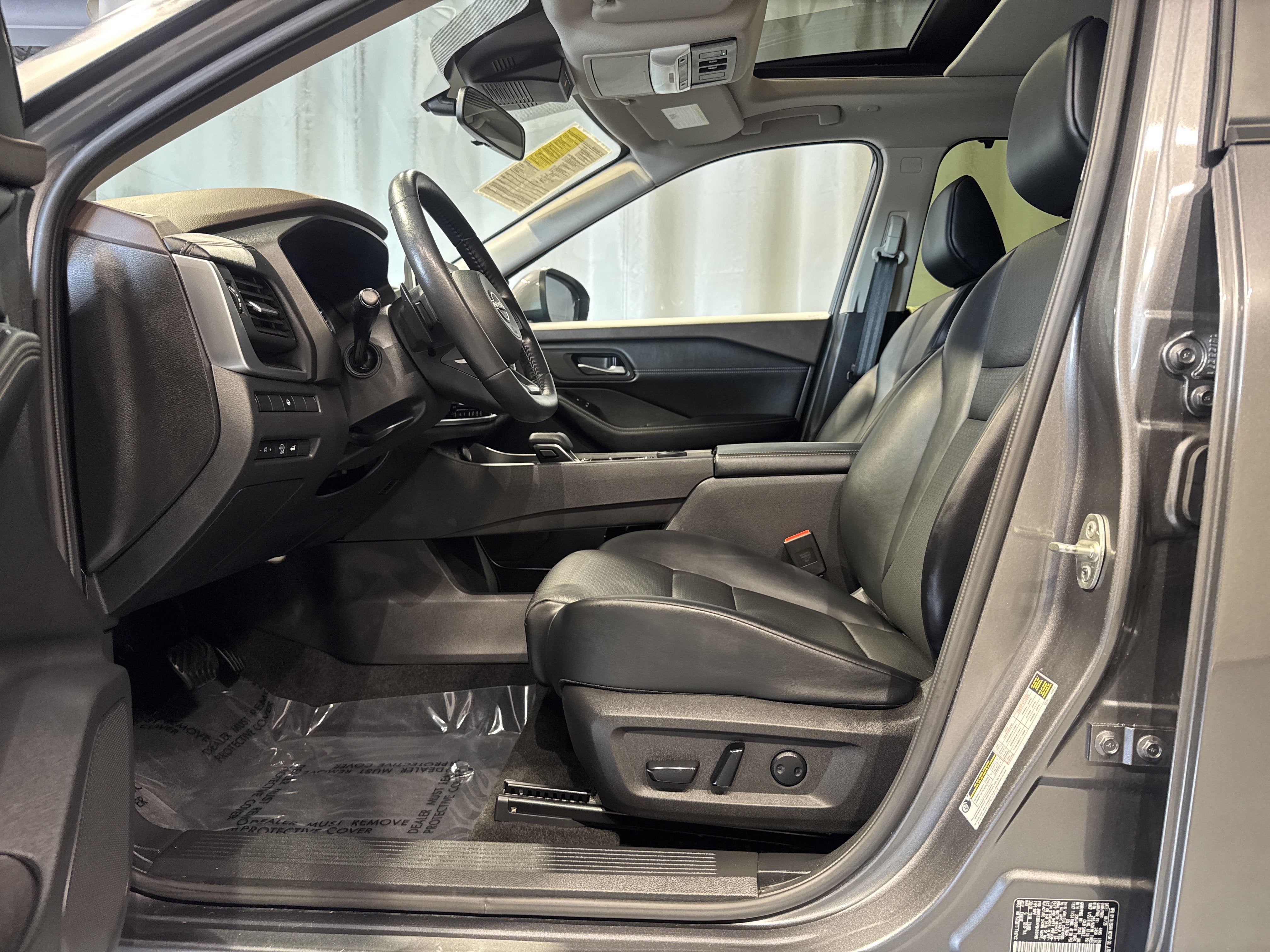 2023 Nissan Rogue SV W/Premium Package