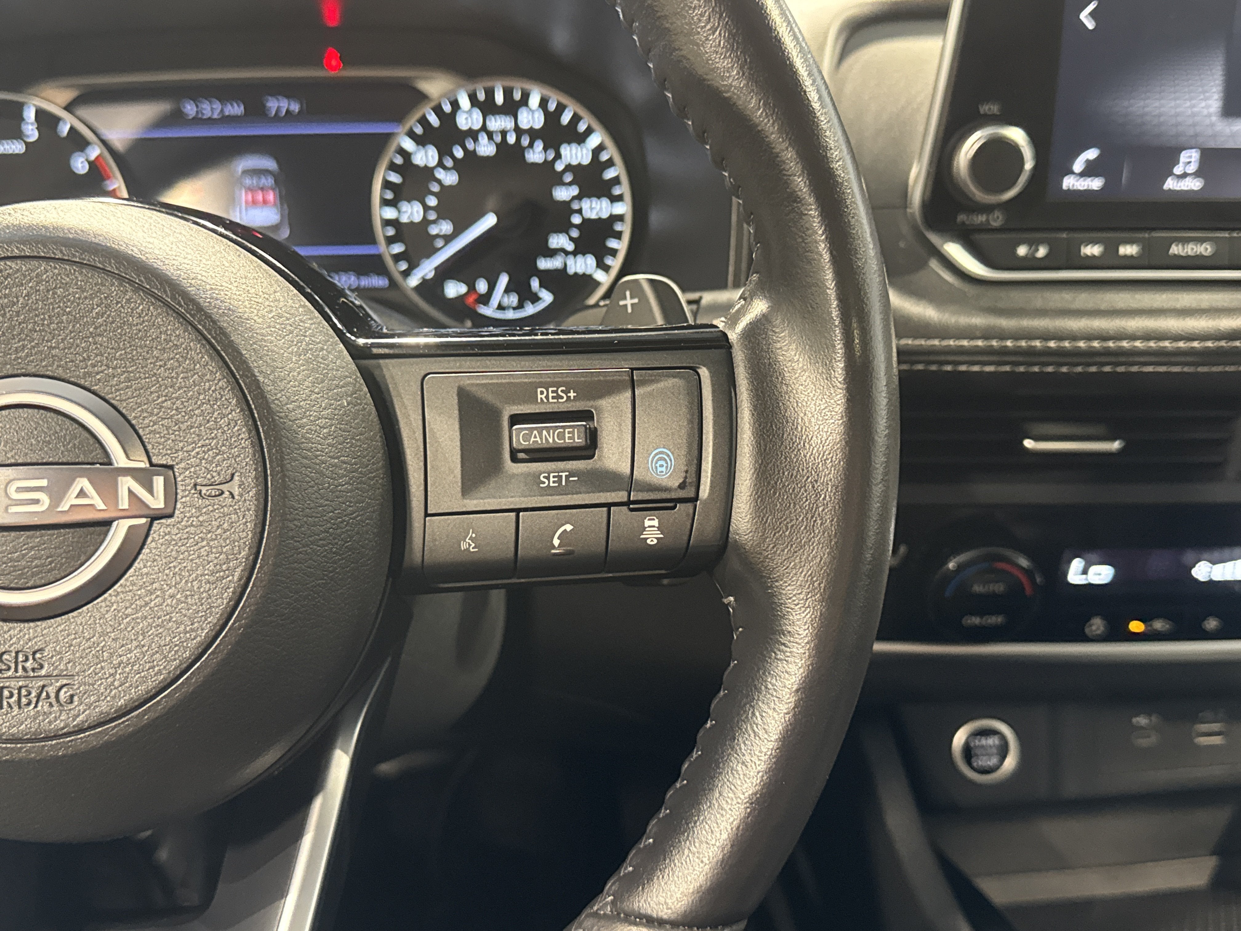 2023 Nissan Rogue SV W/Premium Package