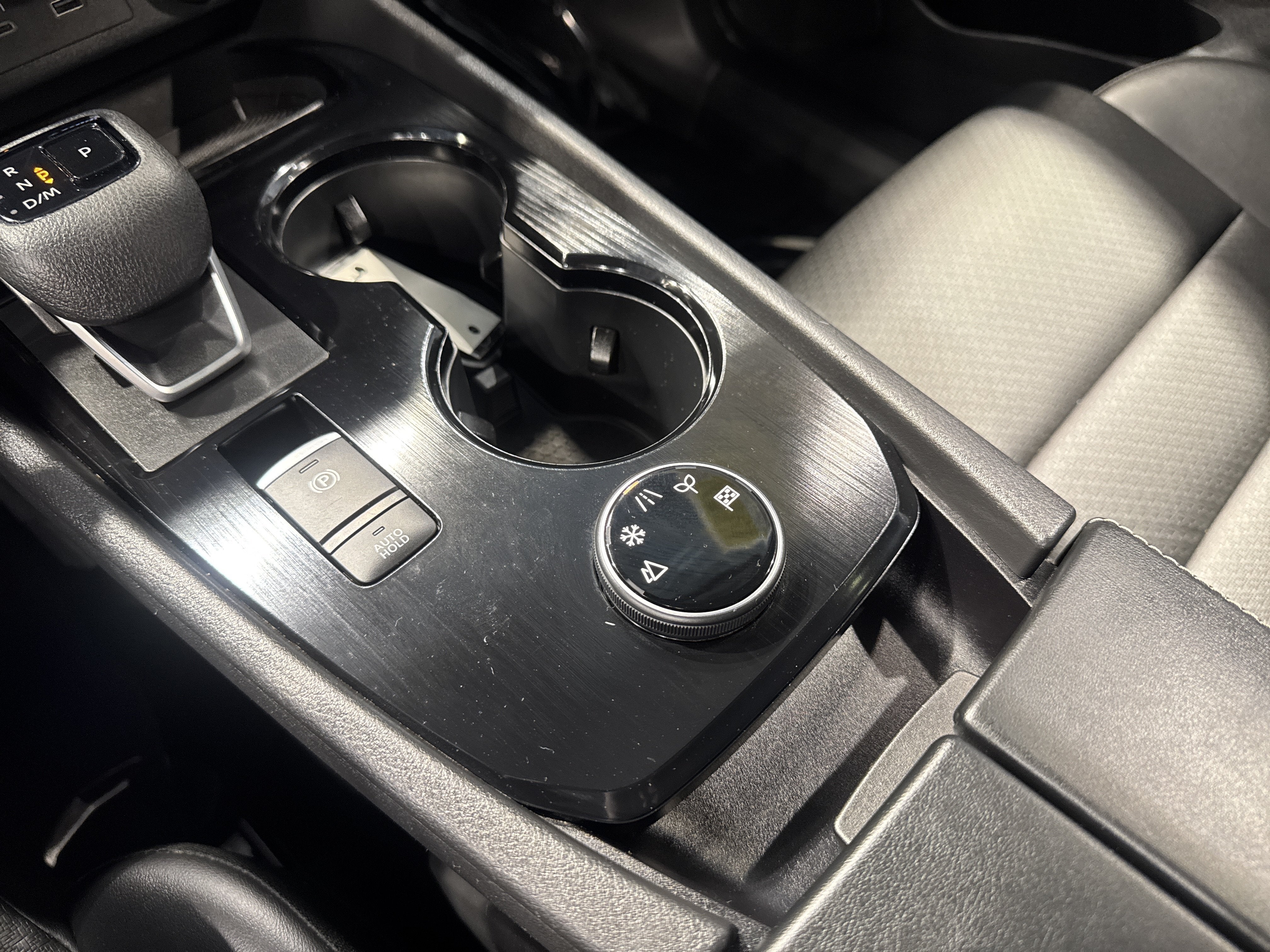 2023 Nissan Rogue SV W/Premium Package