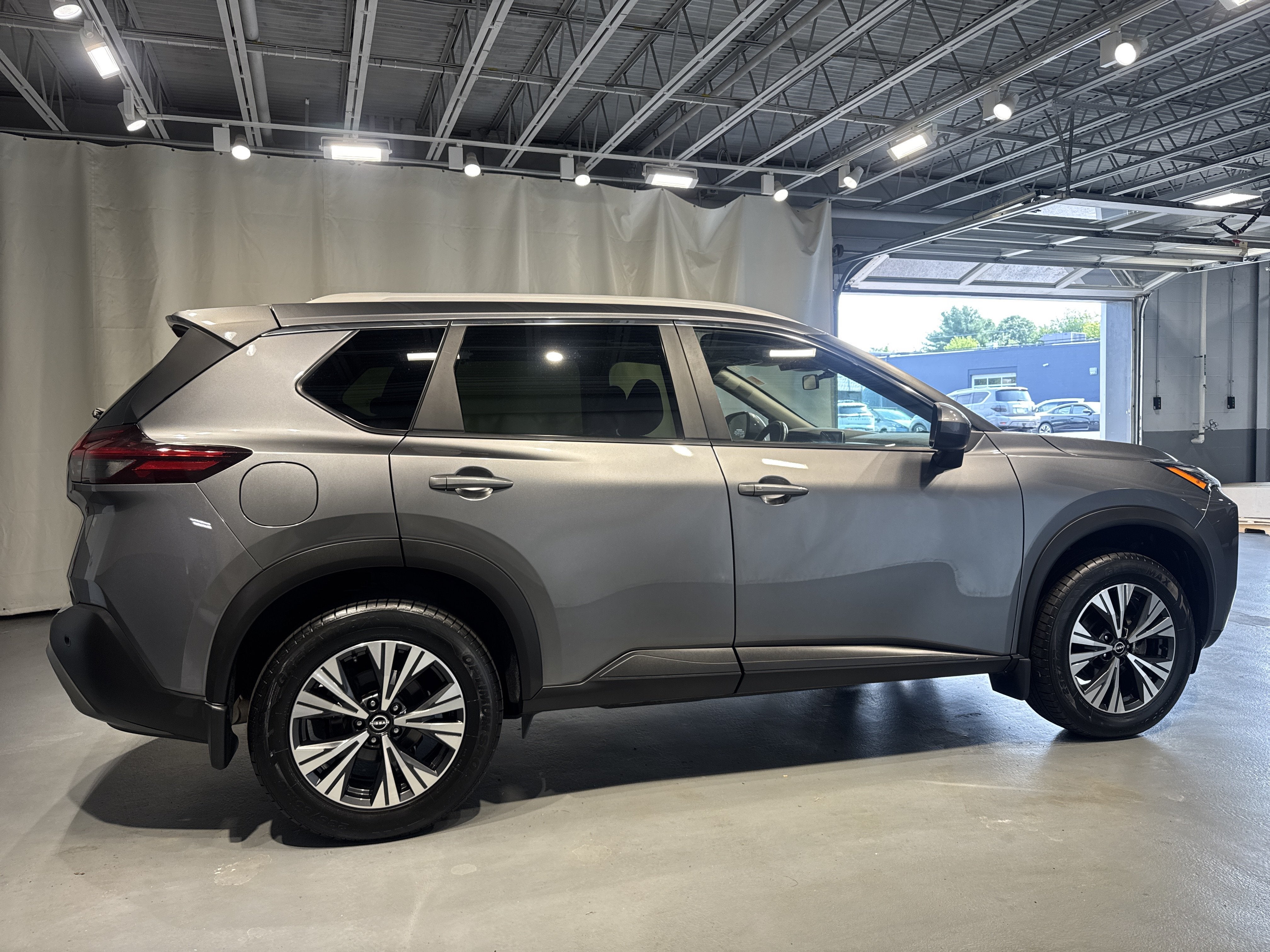 2023 Nissan Rogue SV W/Premium Package