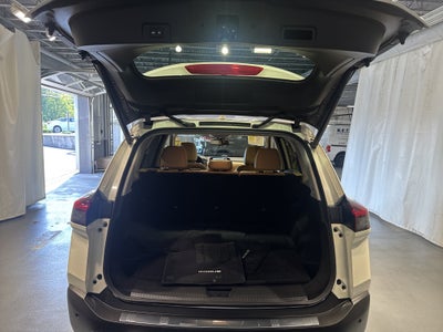 2023 Nissan Rogue Platinum W/Premium Package