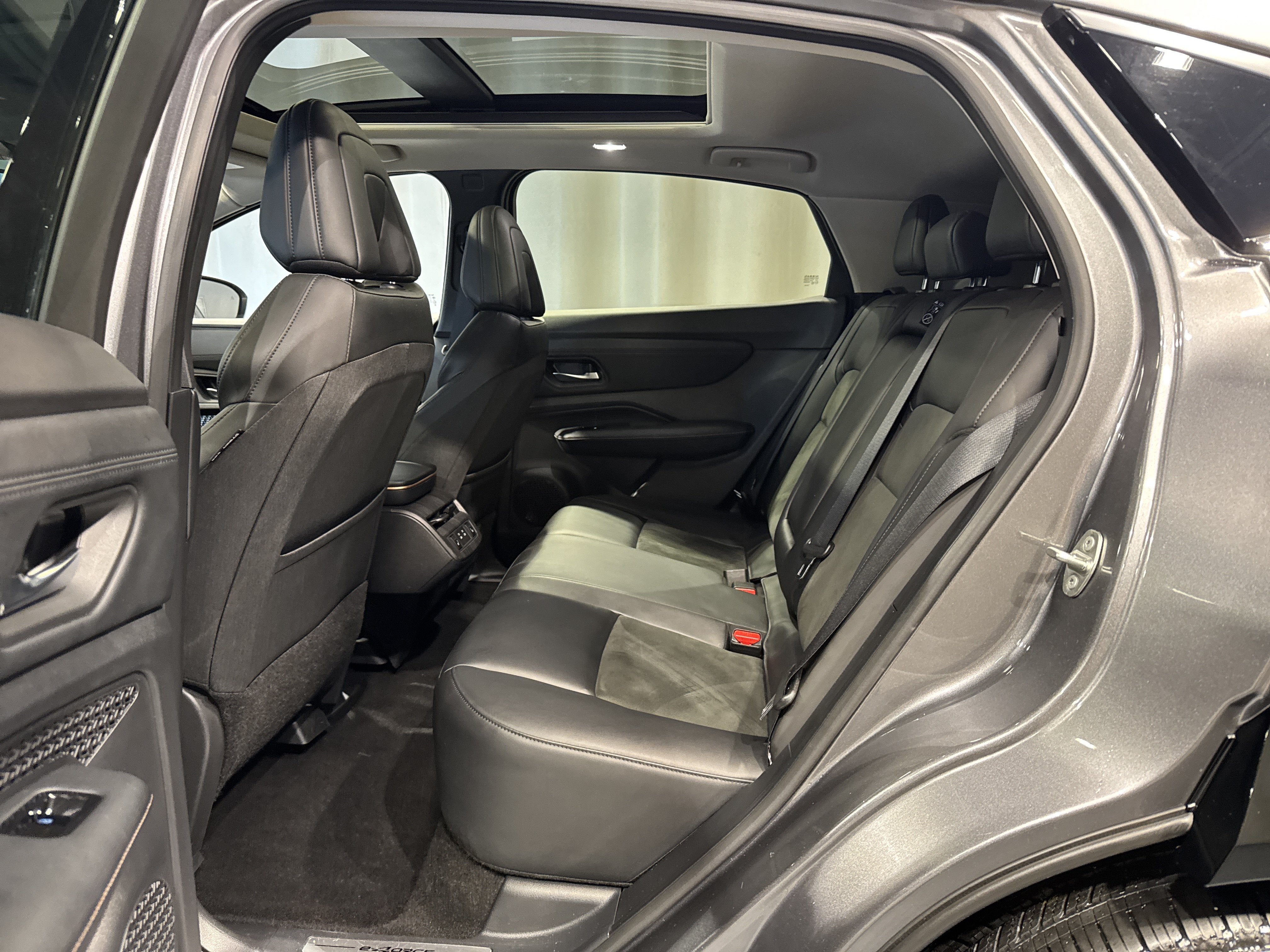 2025 Nissan ARIYA EVOLVE+ e-4ORCE AWD