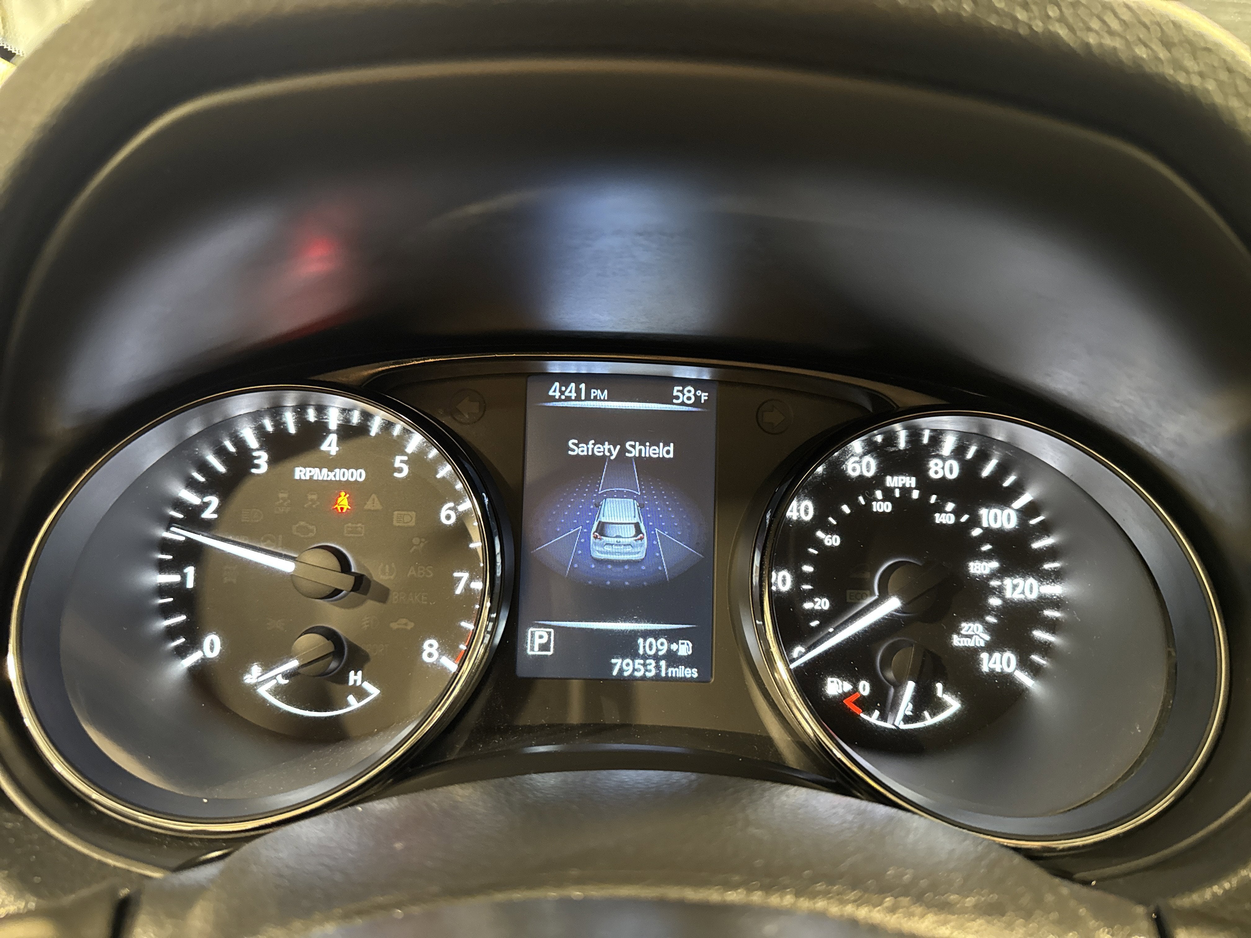 2017 Nissan Rogue SV W/Premium Package