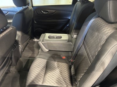 2018 Nissan Rogue Base