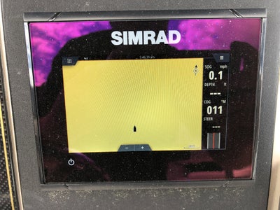 2011 GRADY WHITE 18 FISHERMAN Base