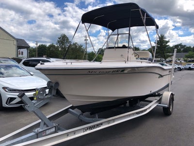 2011 GRADY WHITE 18 FISHERMAN Base
