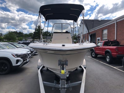 2011 GRADY WHITE 18 FISHERMAN Base