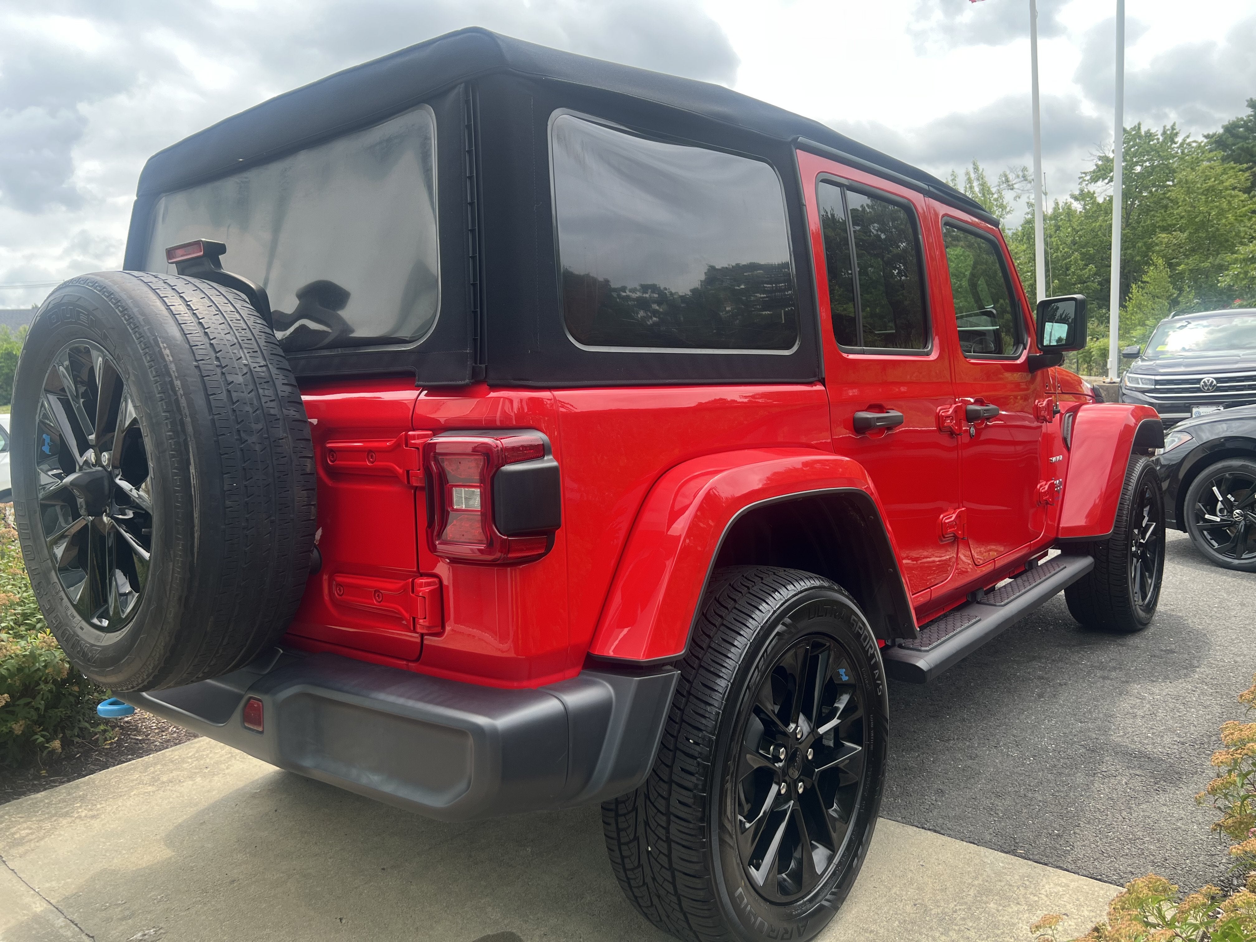 2023 Jeep Wrangler 4xe Sahara