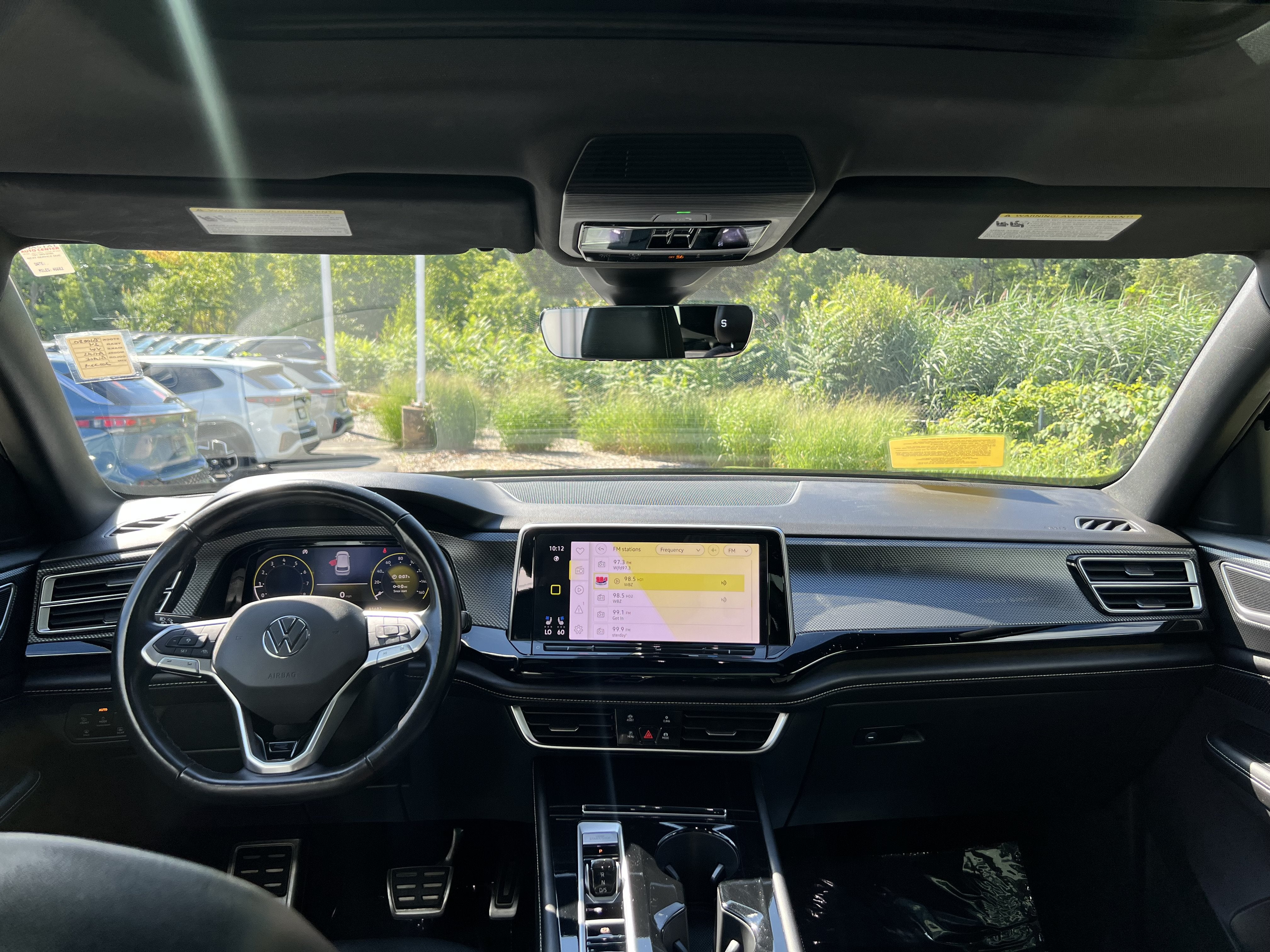 2024 Volkswagen Atlas Cross Sport 2.0T SEL R-Line