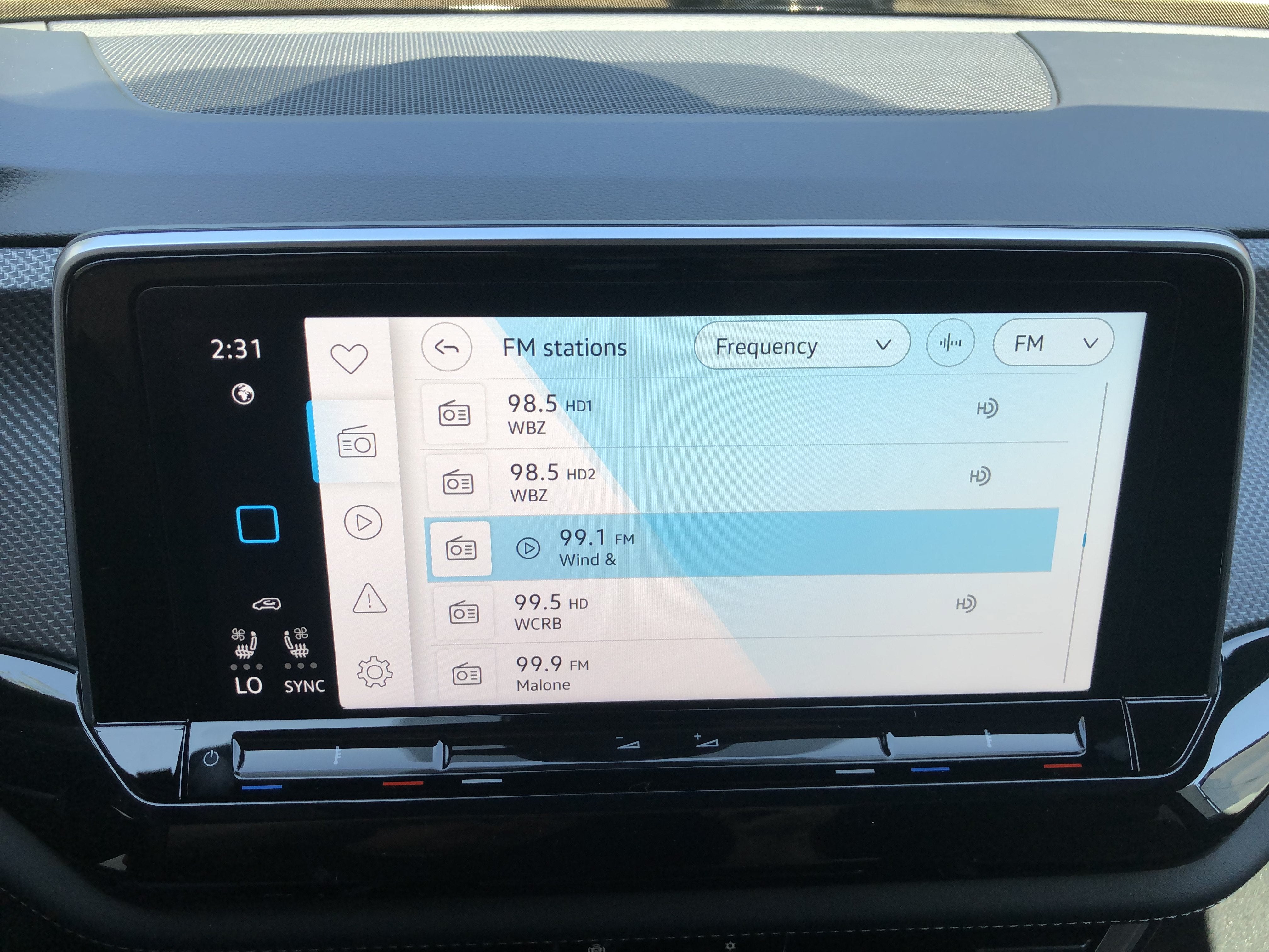 2026 Volkswagen Atlas Cross Sport 2.0T SEL