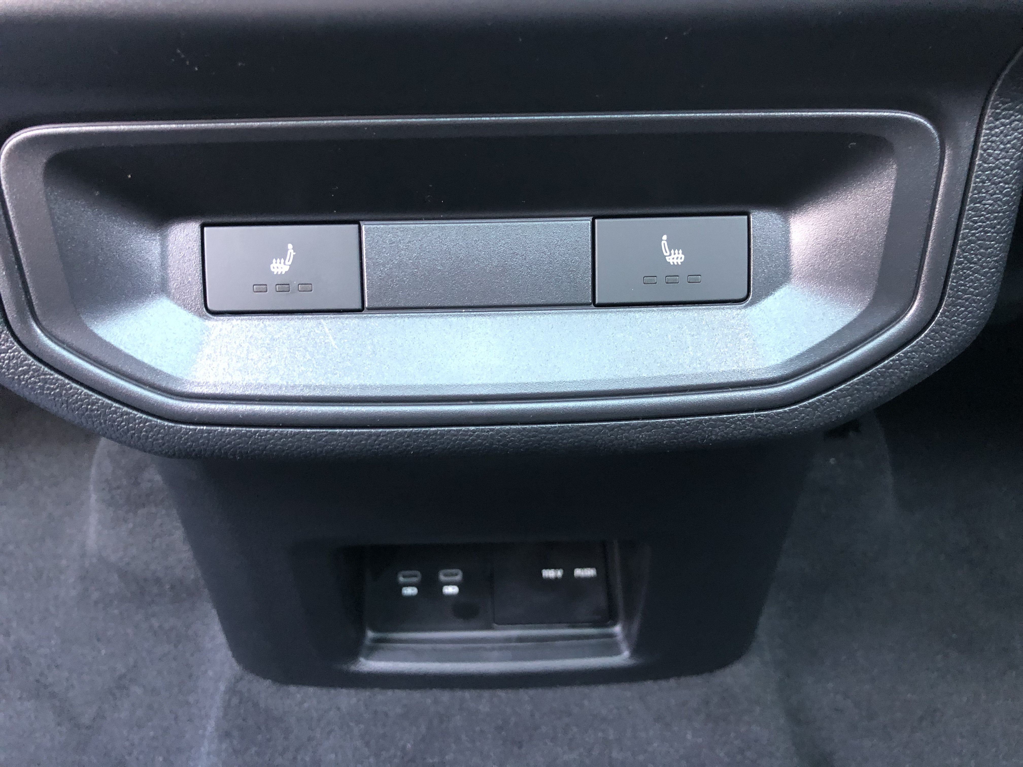 2026 Volkswagen Atlas Cross Sport 2.0T SEL