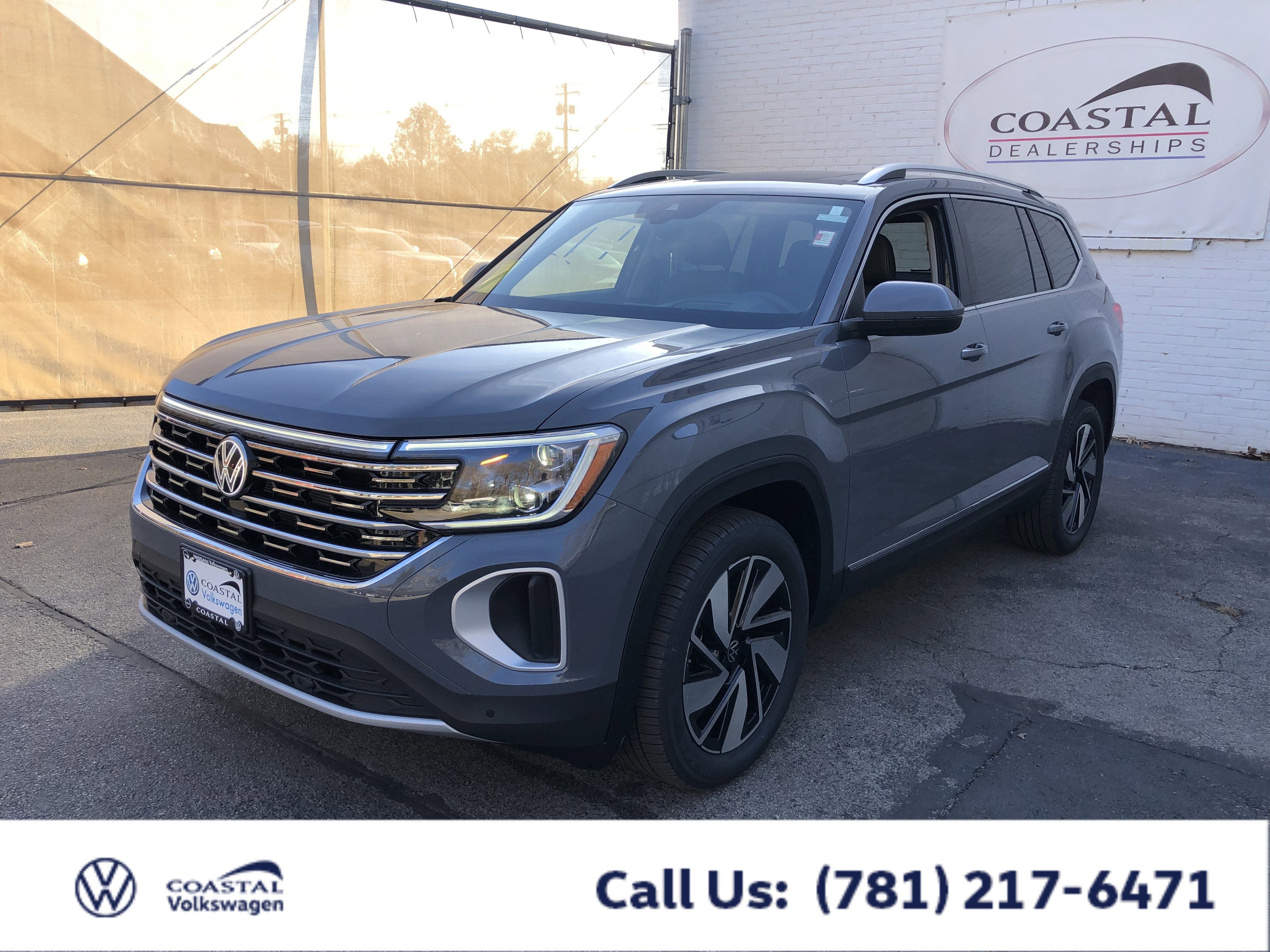 2026 Volkswagen Atlas 2.0T SEL w/captains chairs