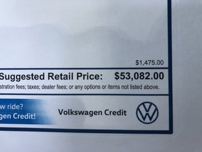 2026 Volkswagen Atlas 2.0T SEL w/captains chairs