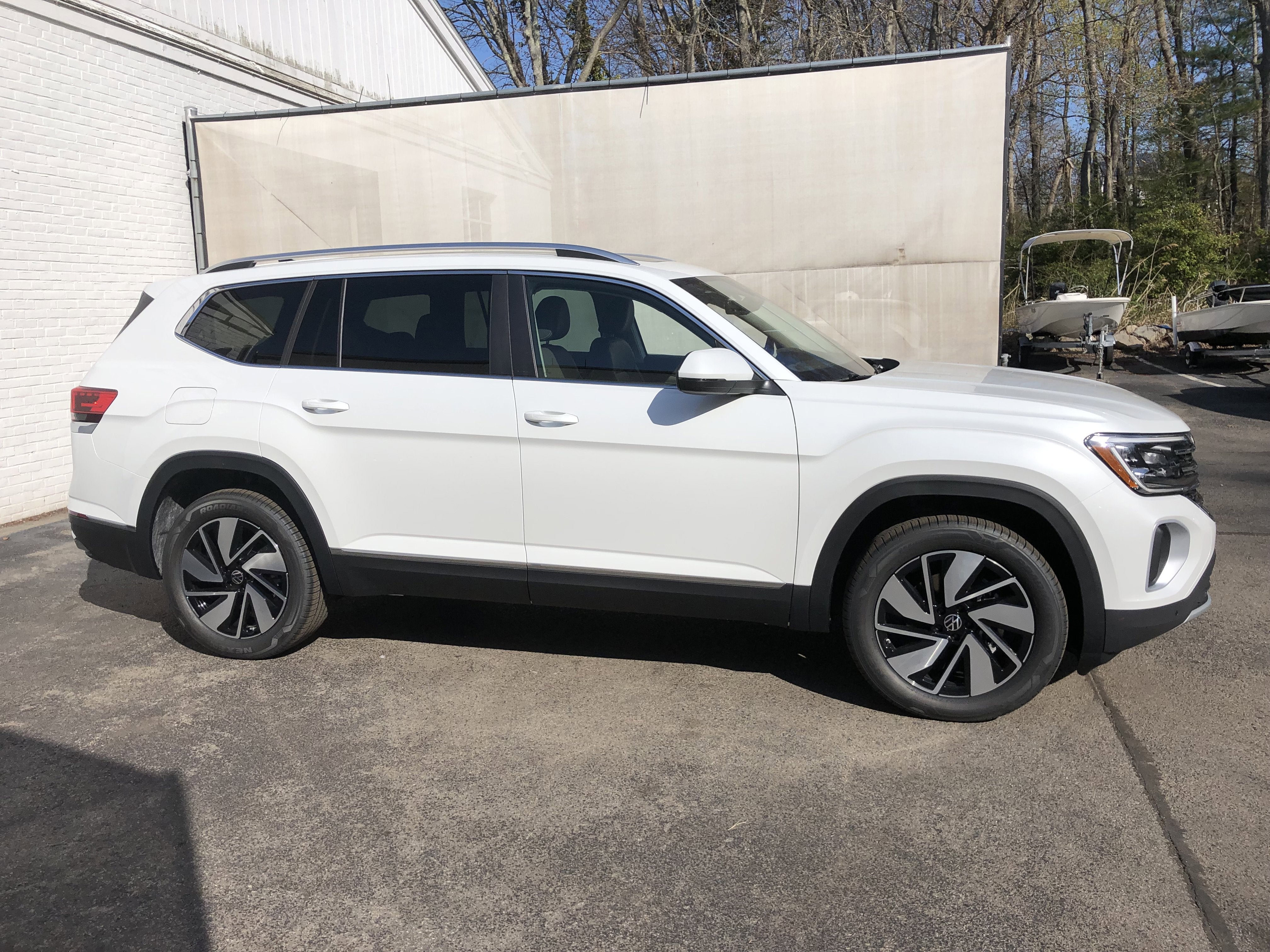 2026 Volkswagen Atlas 2.0T SEL