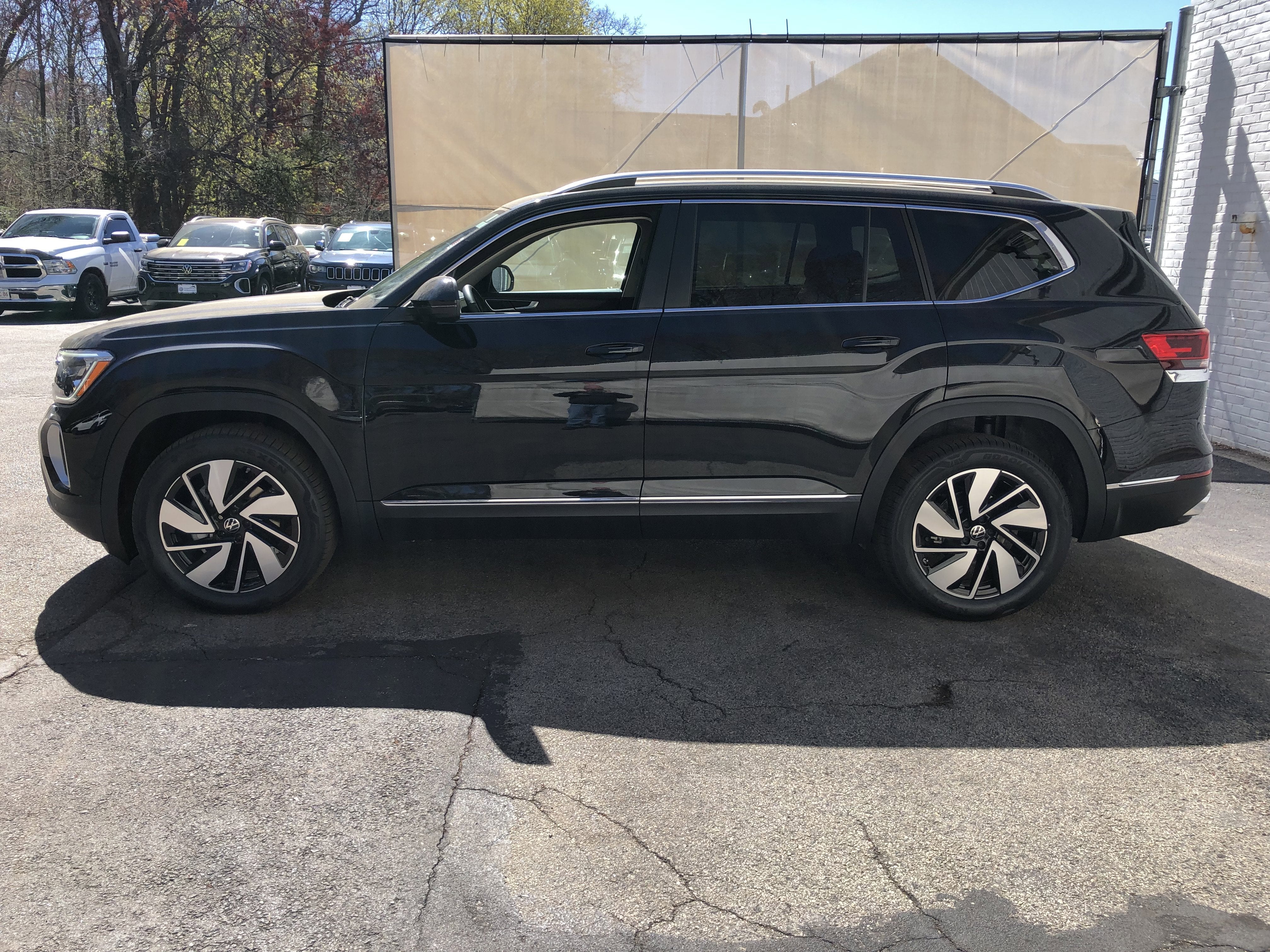 2026 Volkswagen Atlas 2.0T SEL