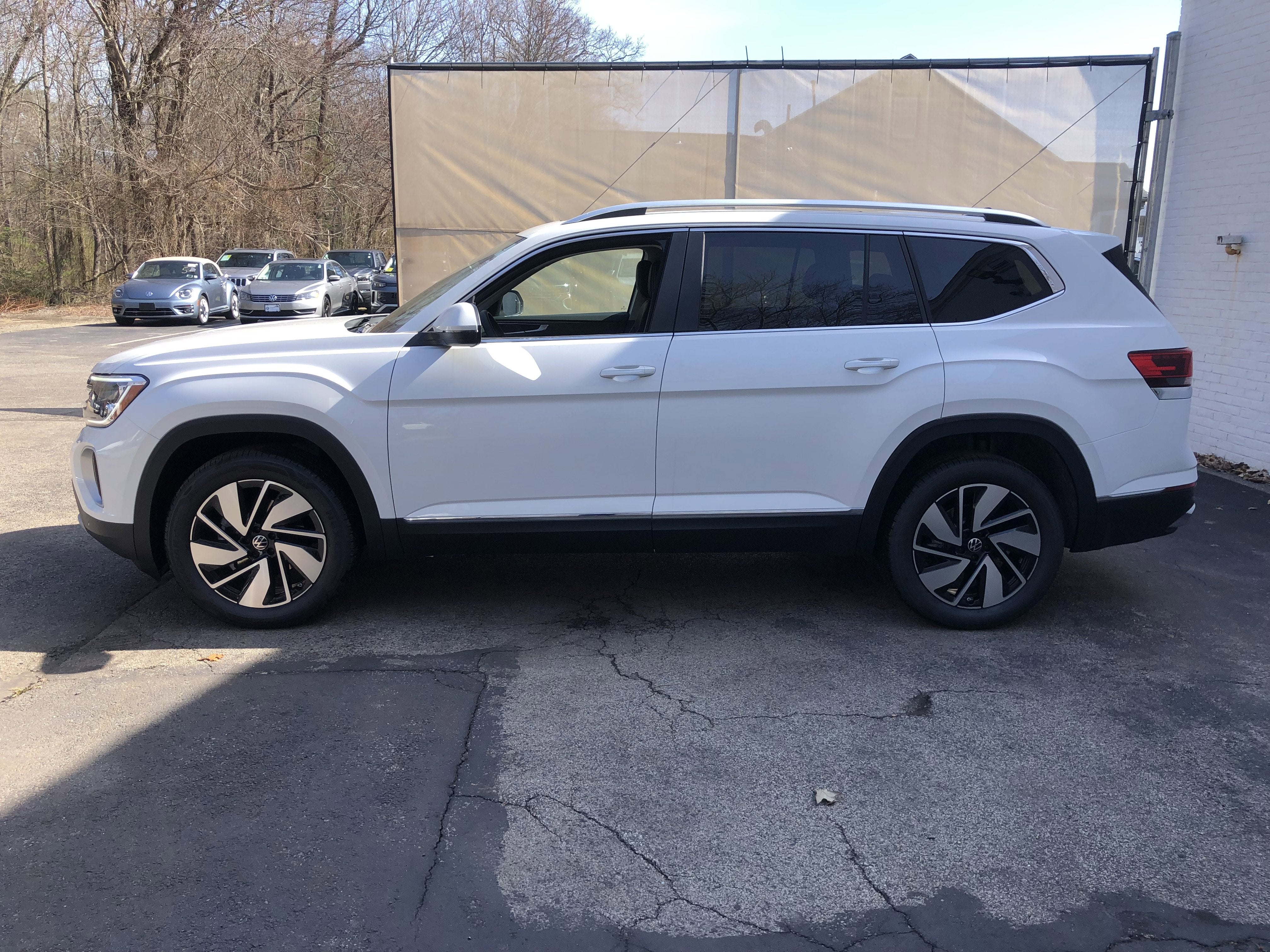 2026 Volkswagen Atlas 2.0T SEL