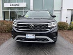 2023 Volkswagen Atlas 3.6L V6 SEL w/captains chairs