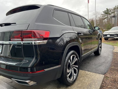 2023 Volkswagen Atlas 3.6L V6 SEL w/captains chairs