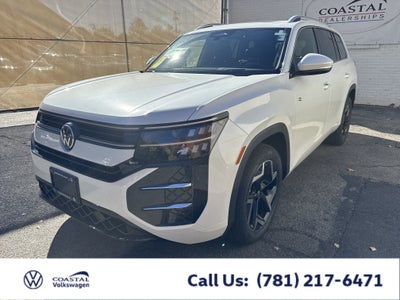2027 Volkswagen Atlas SEL R-Line w/captains chairs