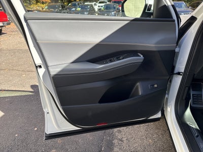 2027 Volkswagen Atlas SEL R-Line w/captains chairs