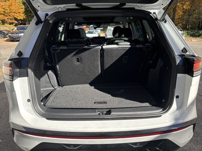 2027 Volkswagen Atlas SEL R-Line w/captains chairs