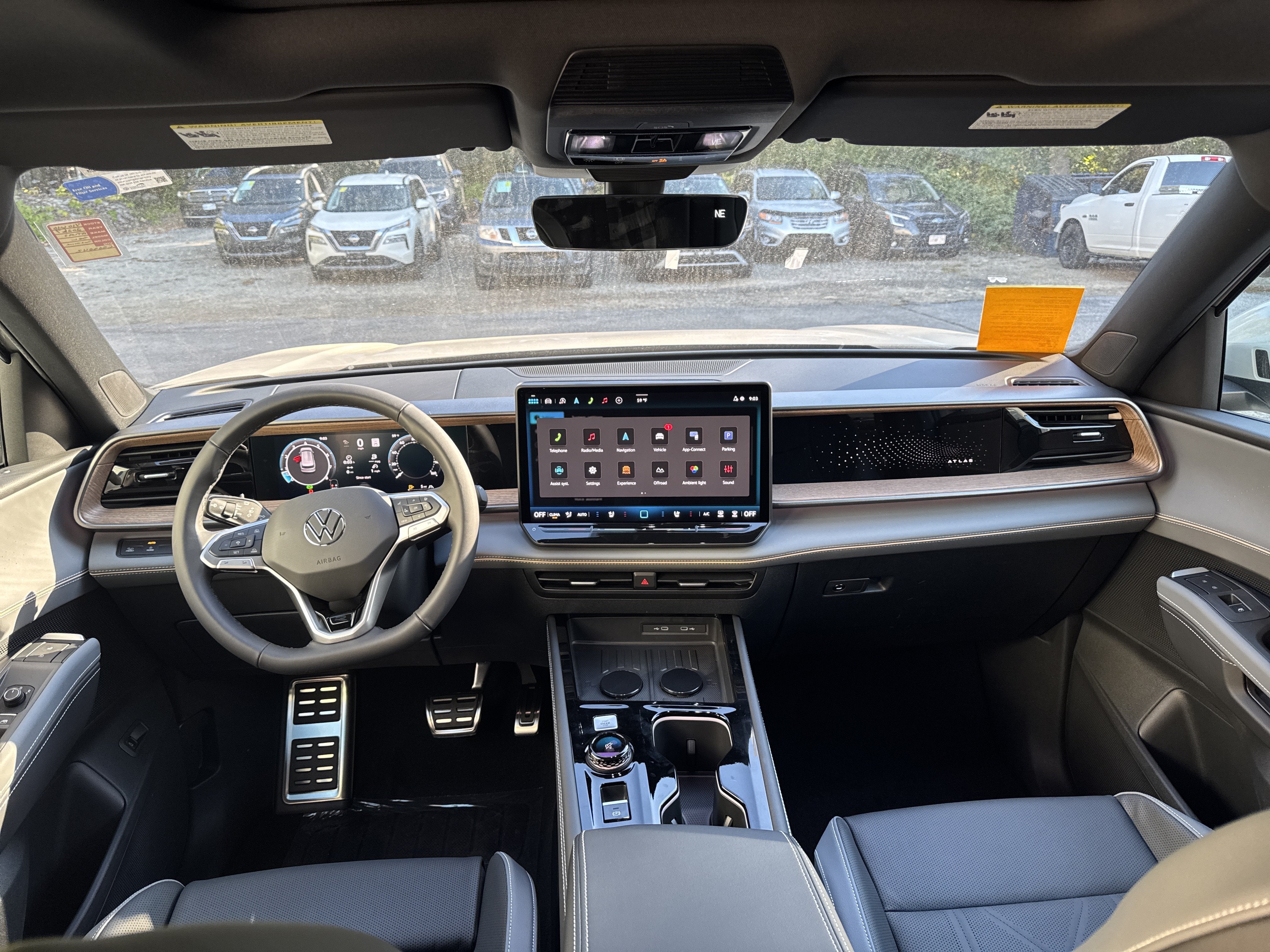 2027 Volkswagen Atlas SEL R-Line