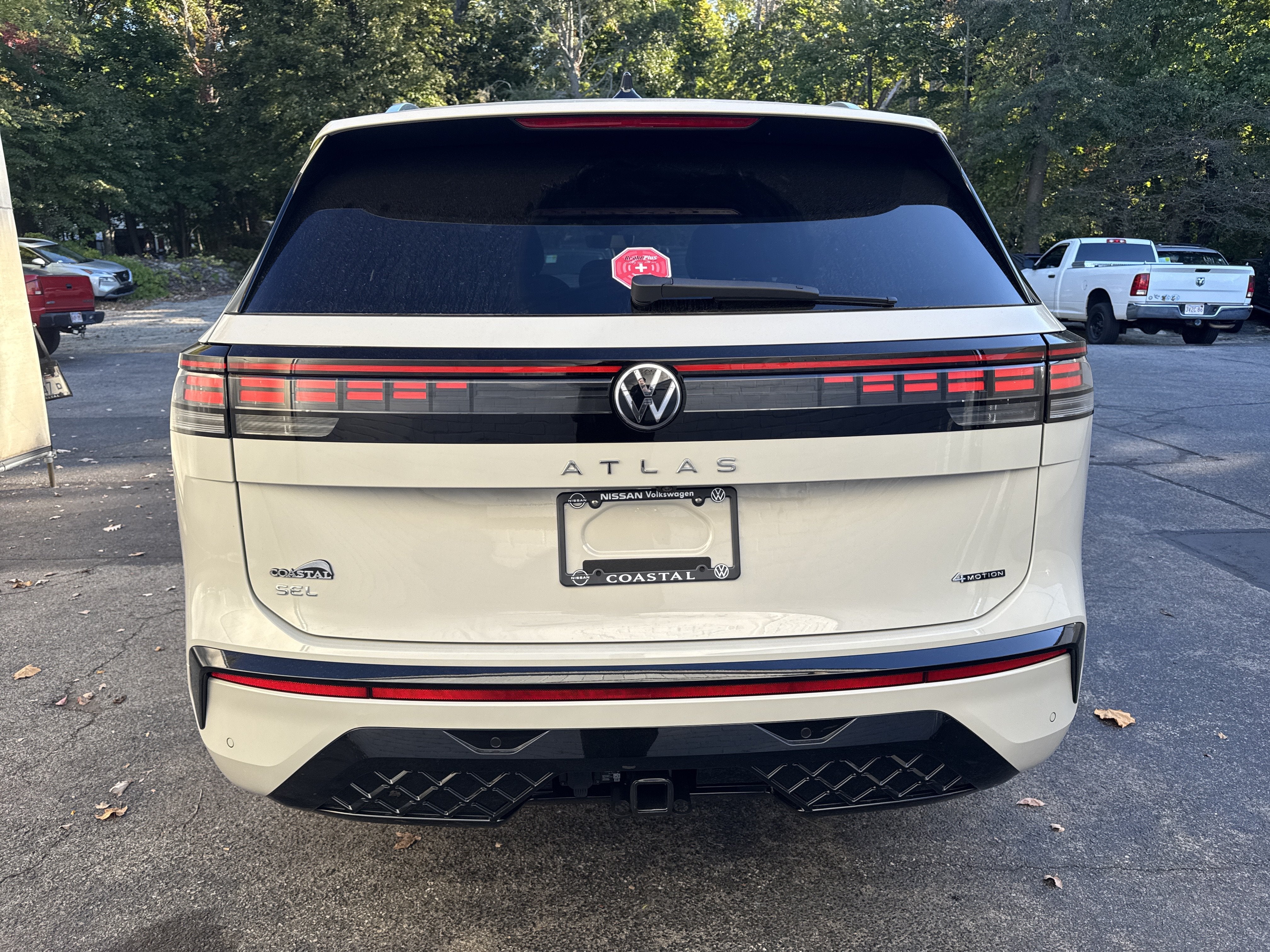 2027 Volkswagen Atlas SEL R-Line