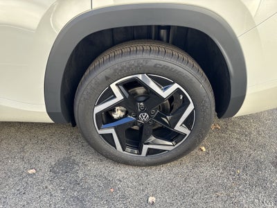 2027 Volkswagen Atlas SEL R-Line
