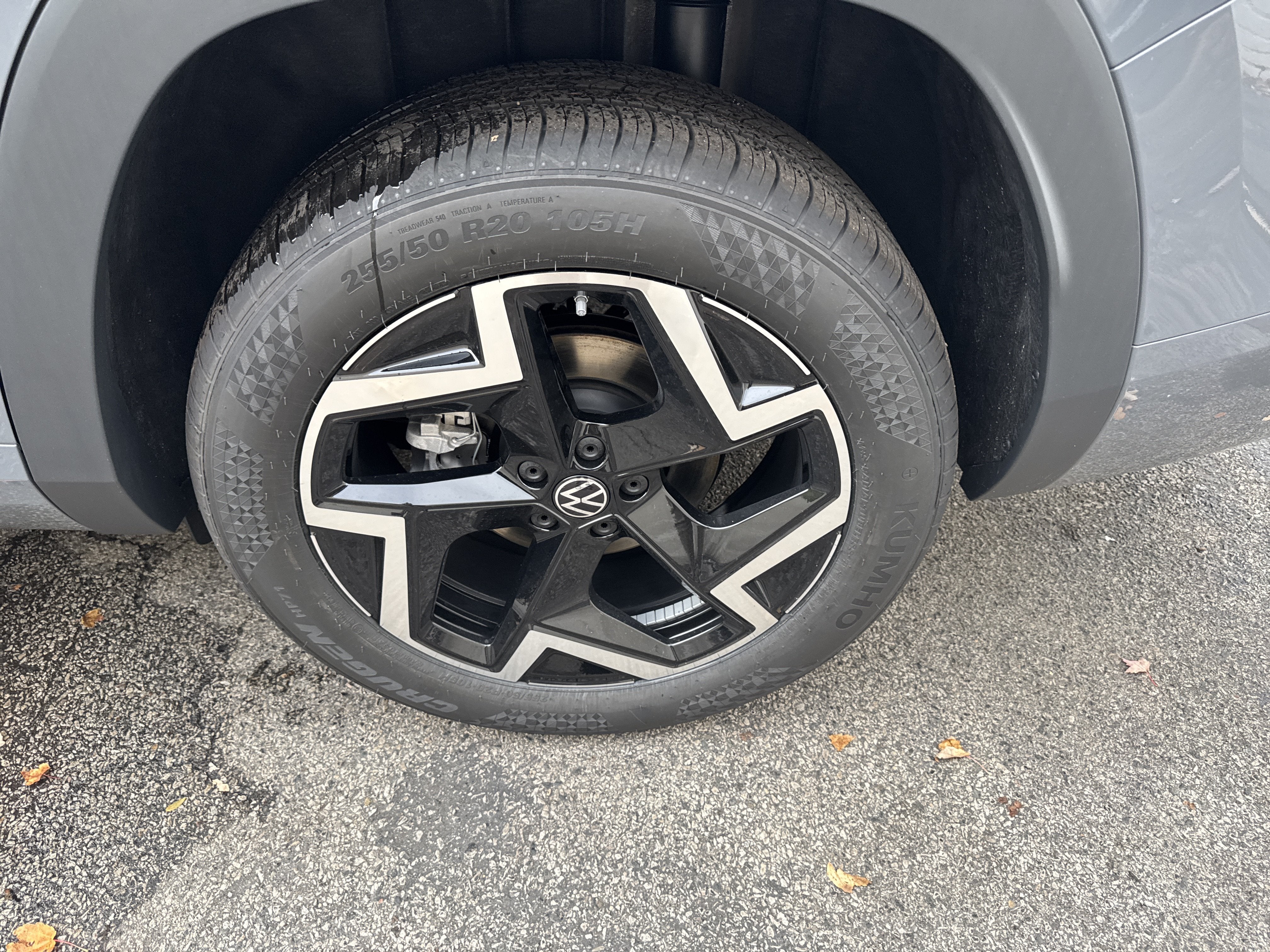 2027 Volkswagen Atlas SEL R-Line