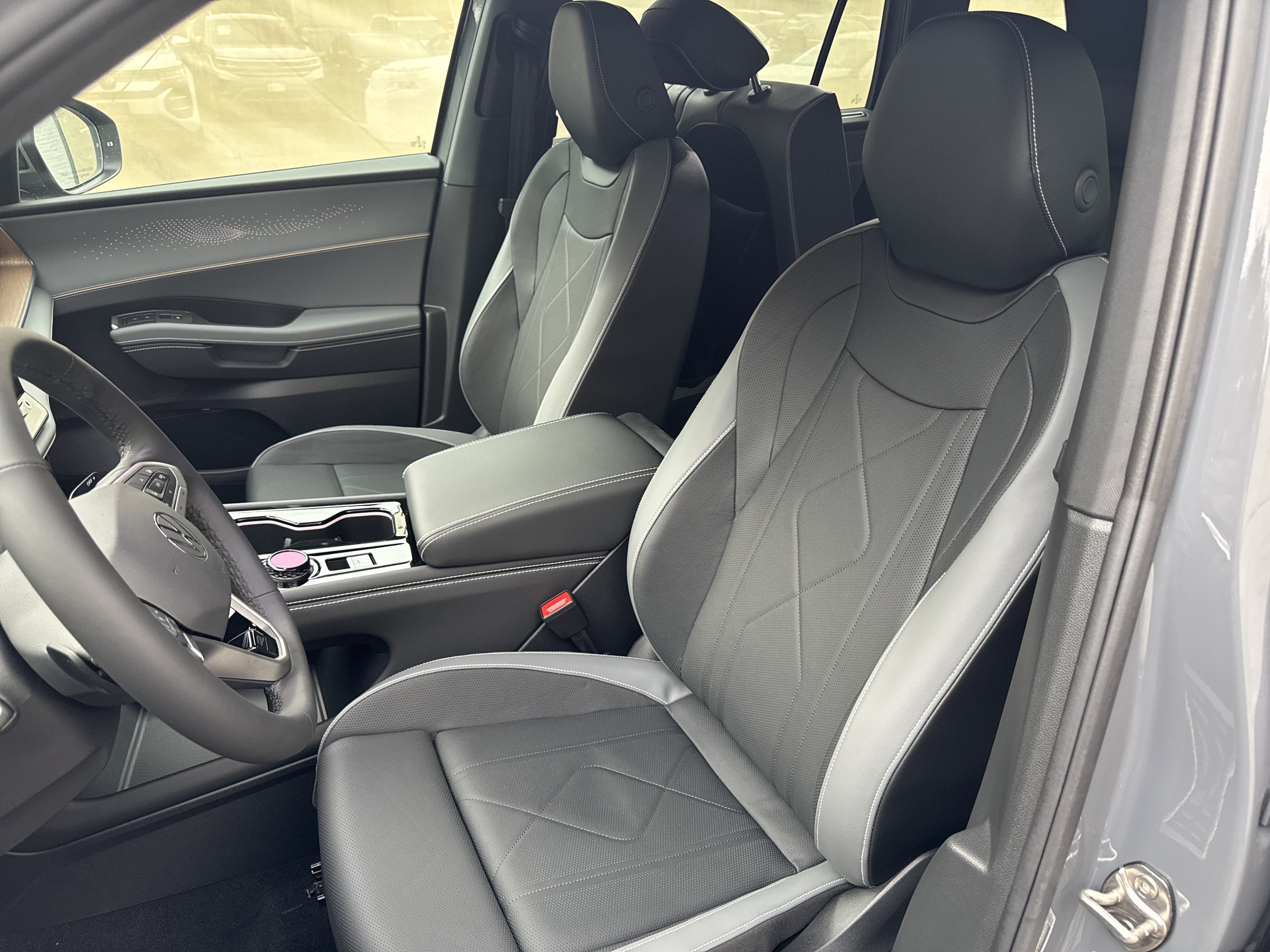 2027 Volkswagen Atlas SEL R-Line