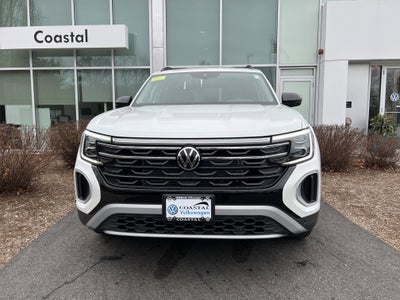 2026 Volkswagen Atlas 2.0T Peak Edition w/adventure package