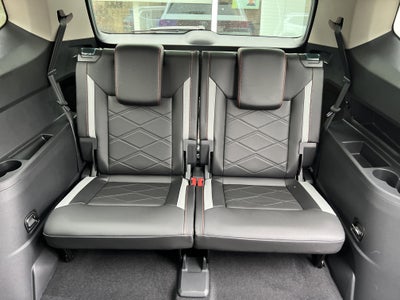 2026 Volkswagen Atlas 2.0T Peak Edition w/adventure package