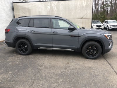 2026 Volkswagen Atlas 2.0T Peak Edition