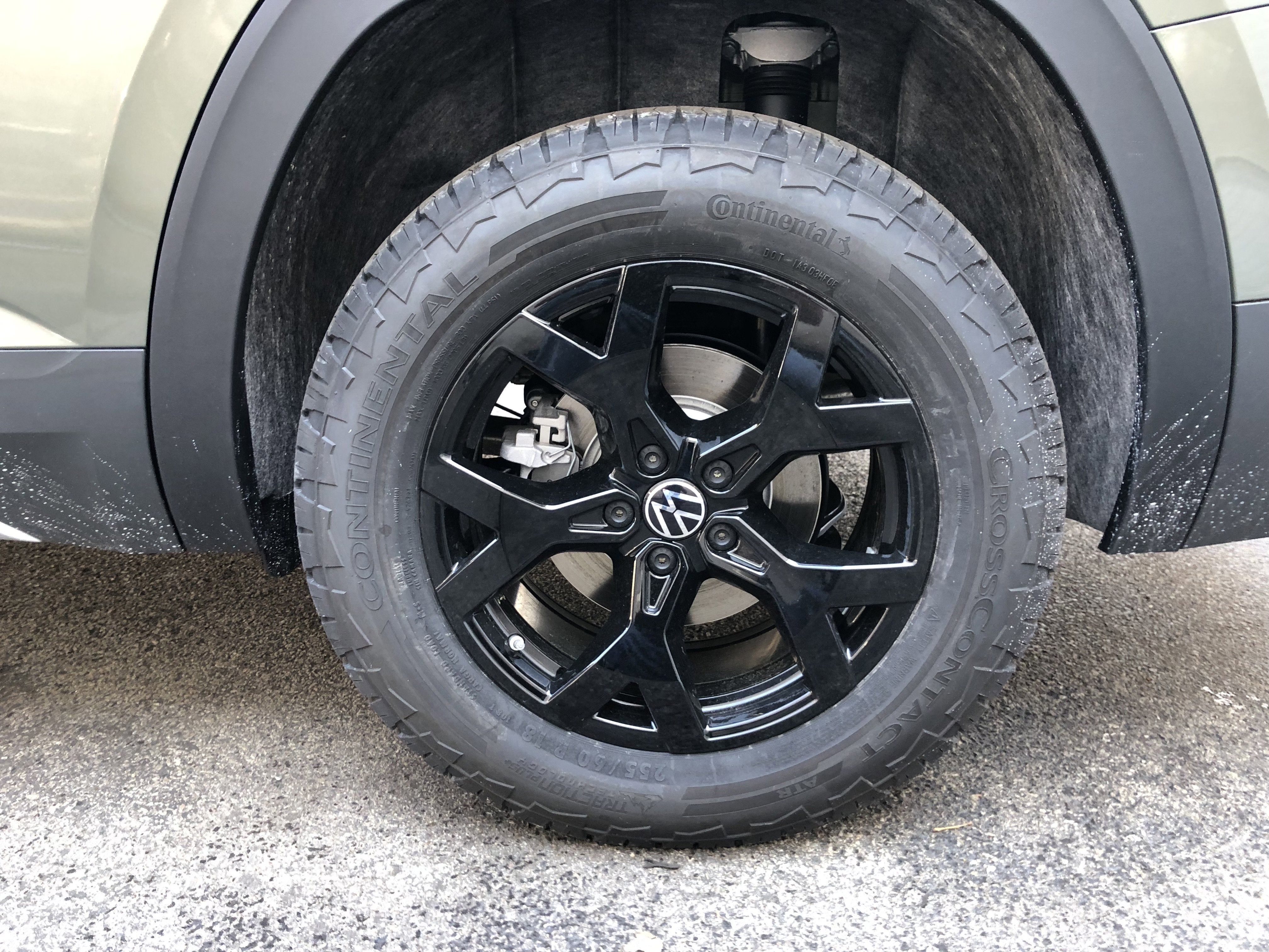 2026 Volkswagen Atlas 2.0T Peak Edition