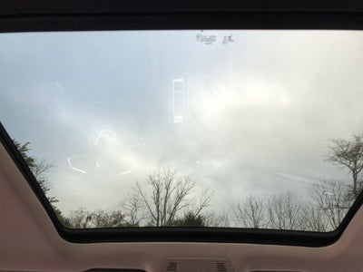 2026 Volkswagen Atlas 2.0T Peak Edition w/captains chairs