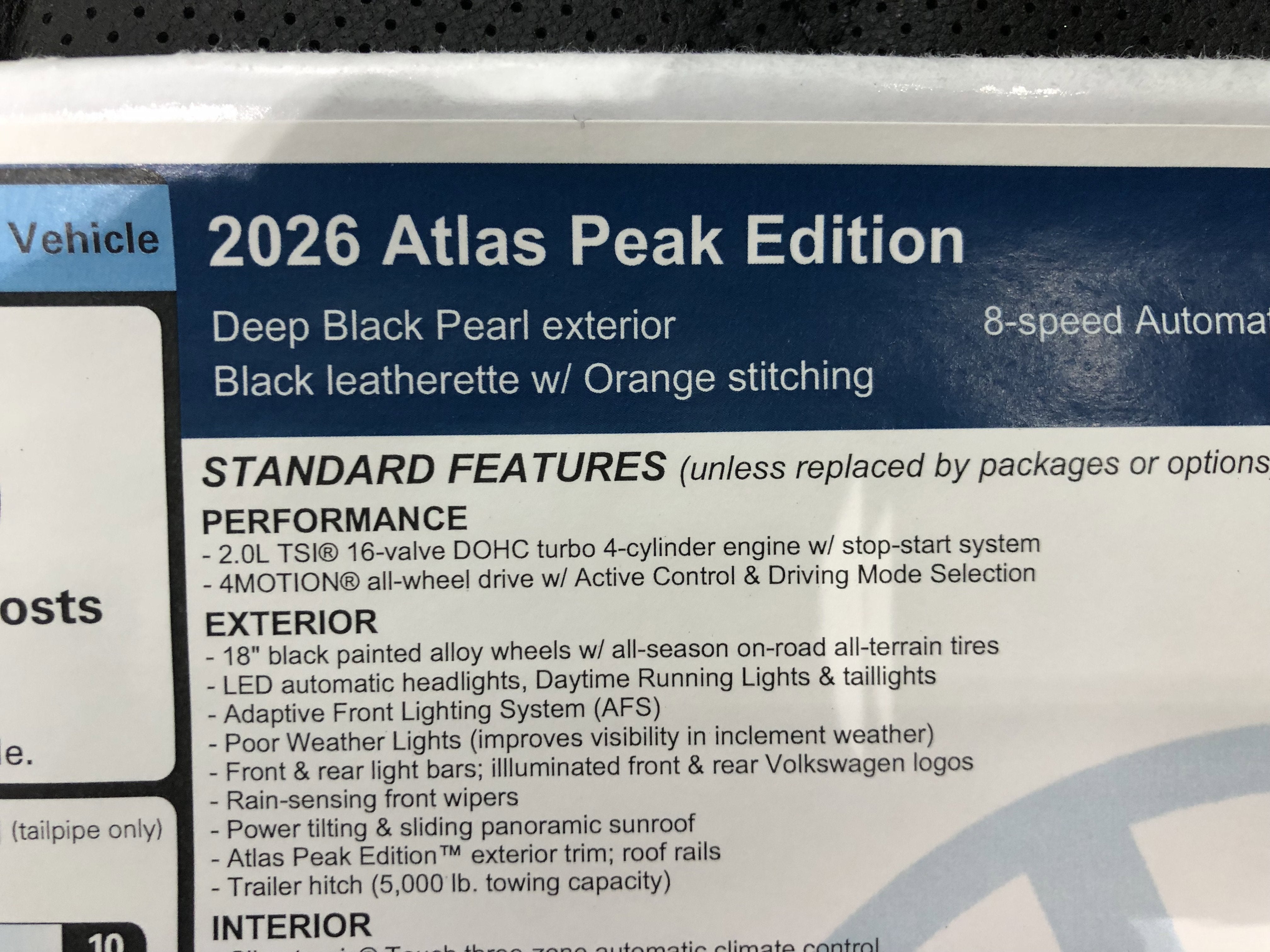 2026 Volkswagen Atlas 2.0T Peak Edition w/captains chairs