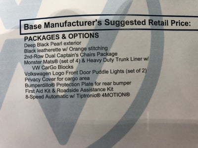 2026 Volkswagen Atlas 2.0T Peak Edition w/captains chairs