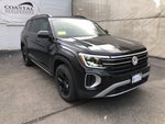 2026 Volkswagen Atlas 2.0T Peak Edition w/captains chairs