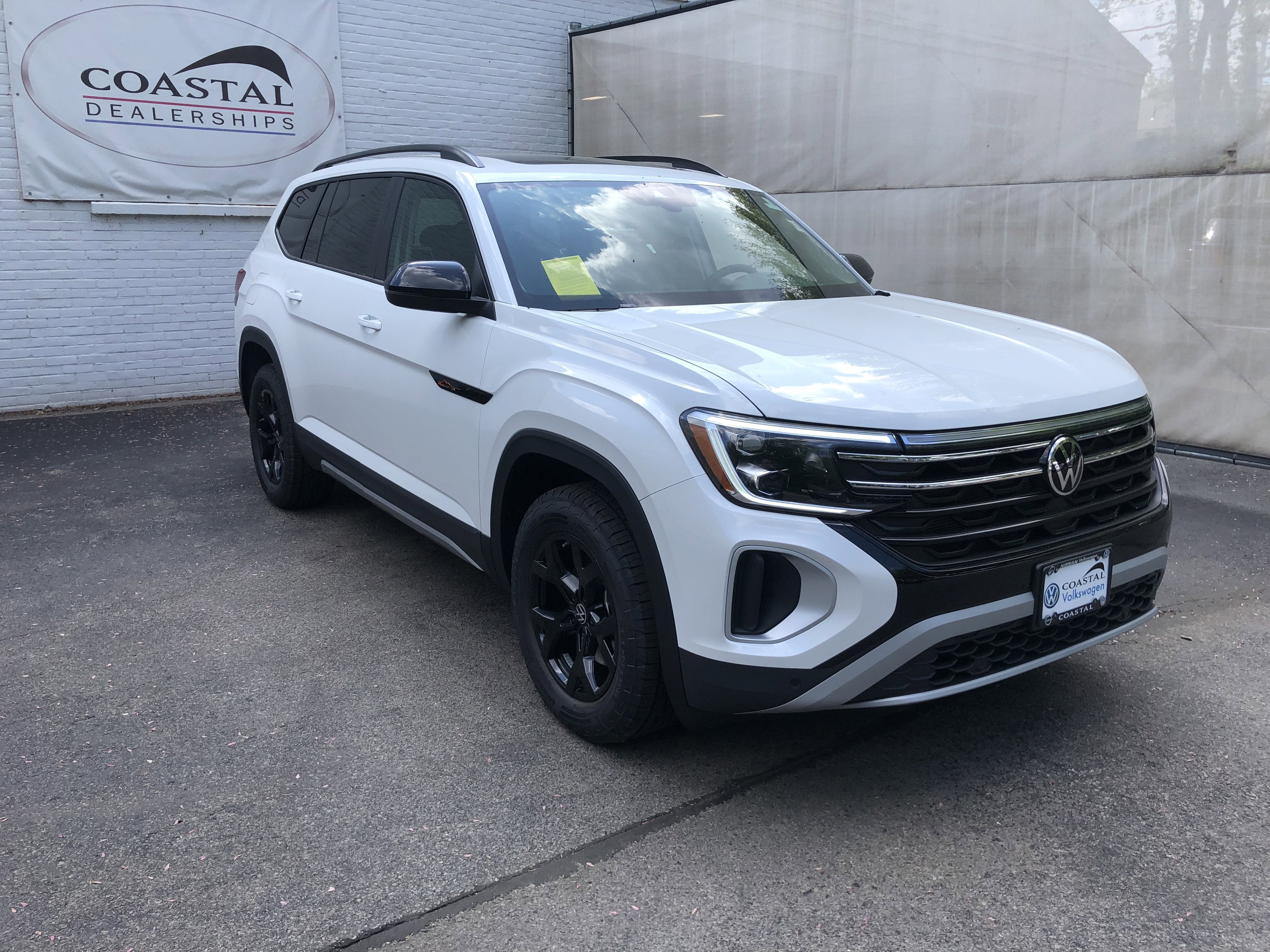 2026 Volkswagen Atlas 2.0T Peak Edition