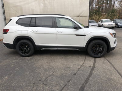 2026 Volkswagen Atlas 2.0T Peak Edition