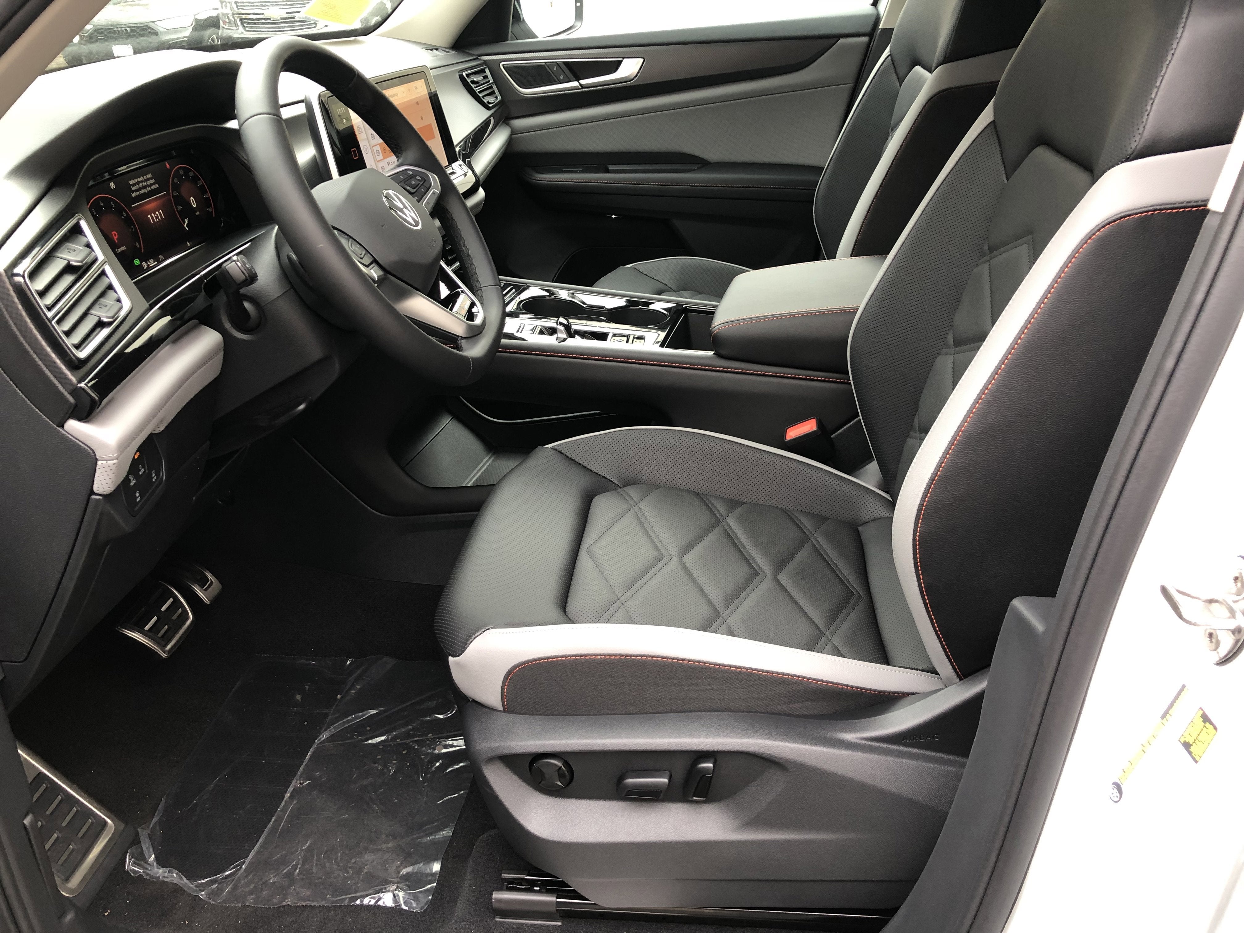 2026 Volkswagen Atlas 2.0T Peak Edition