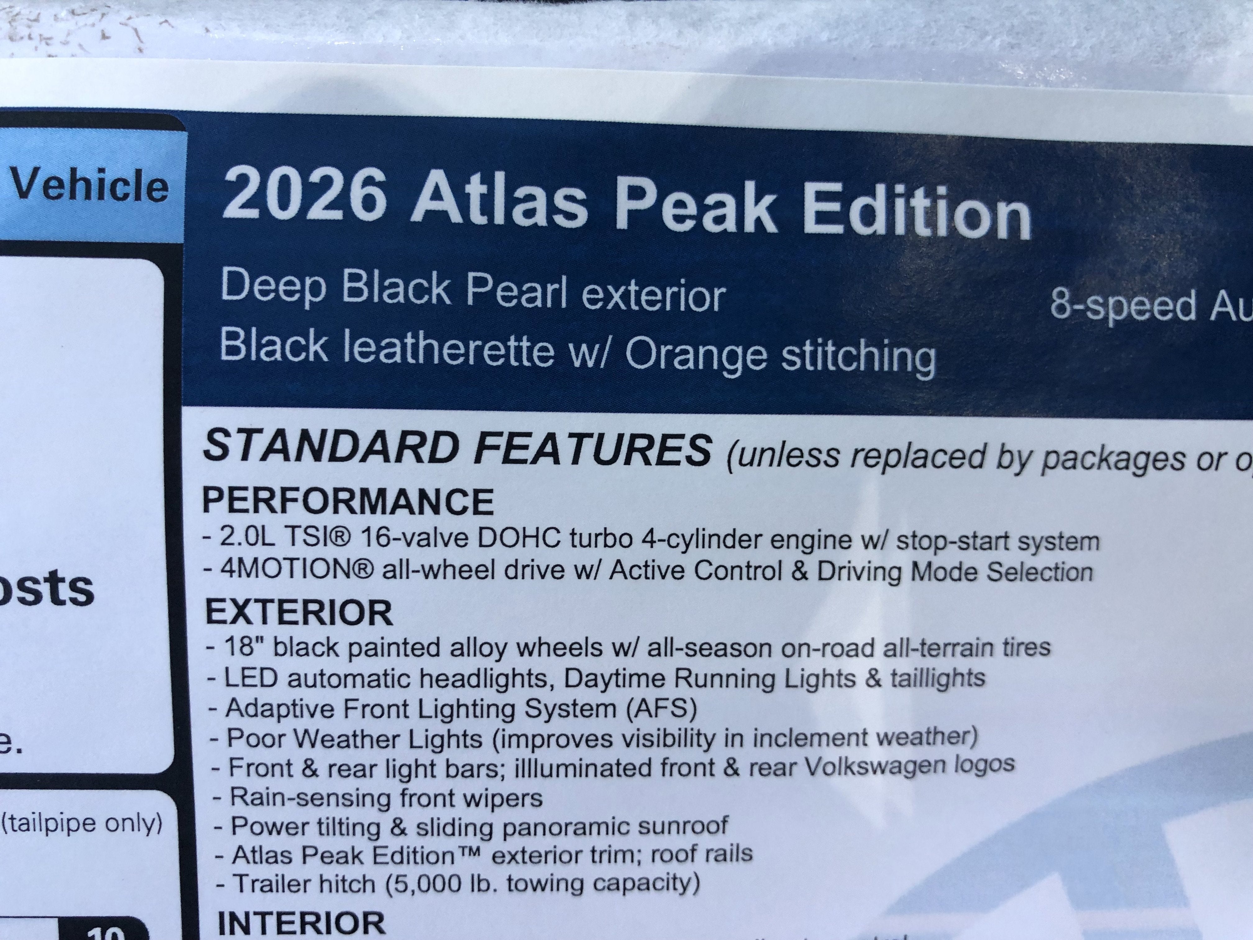 2026 Volkswagen Atlas 2.0T Peak Edition w/captains chairs