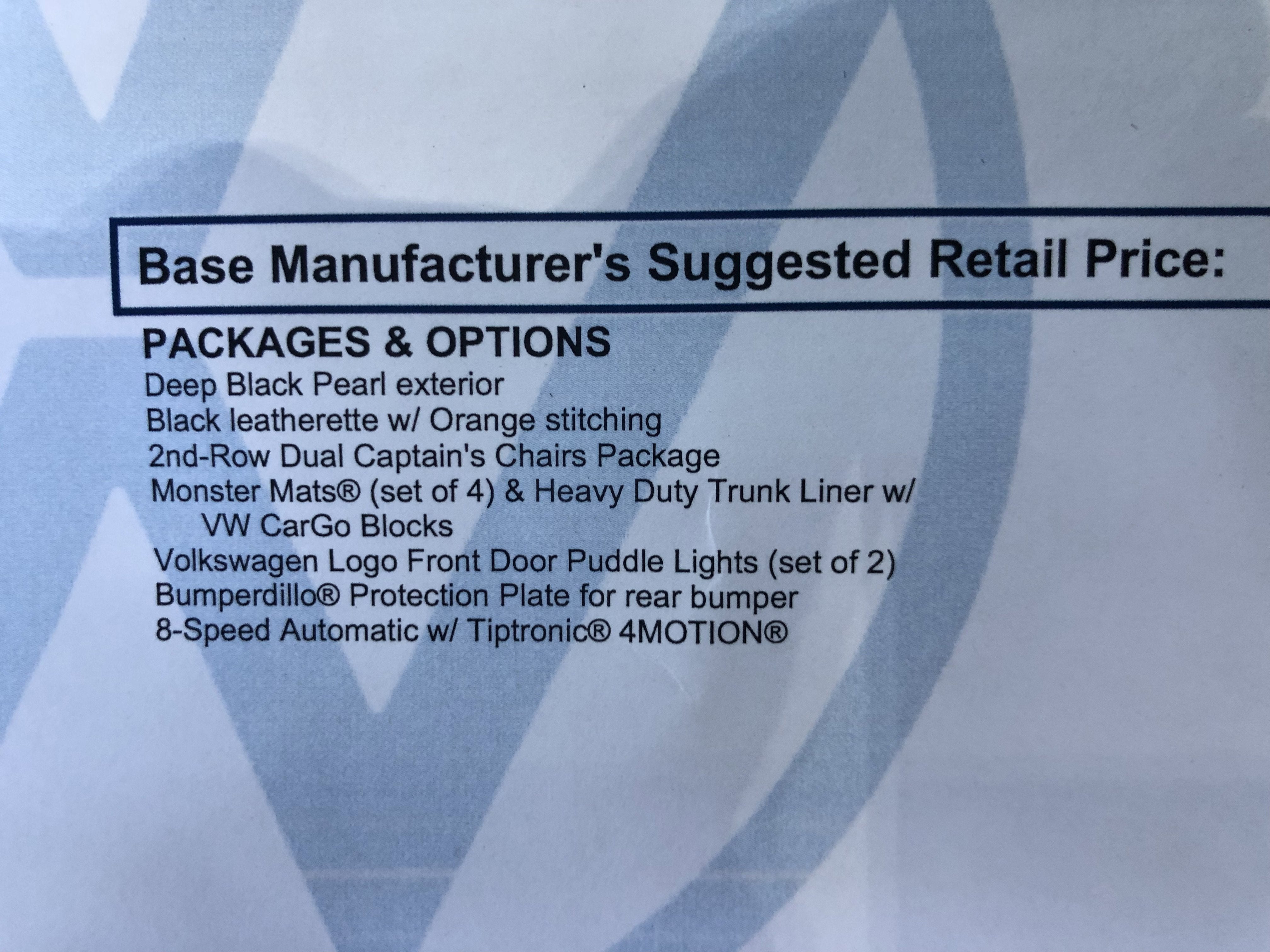 2026 Volkswagen Atlas 2.0T Peak Edition w/captains chairs