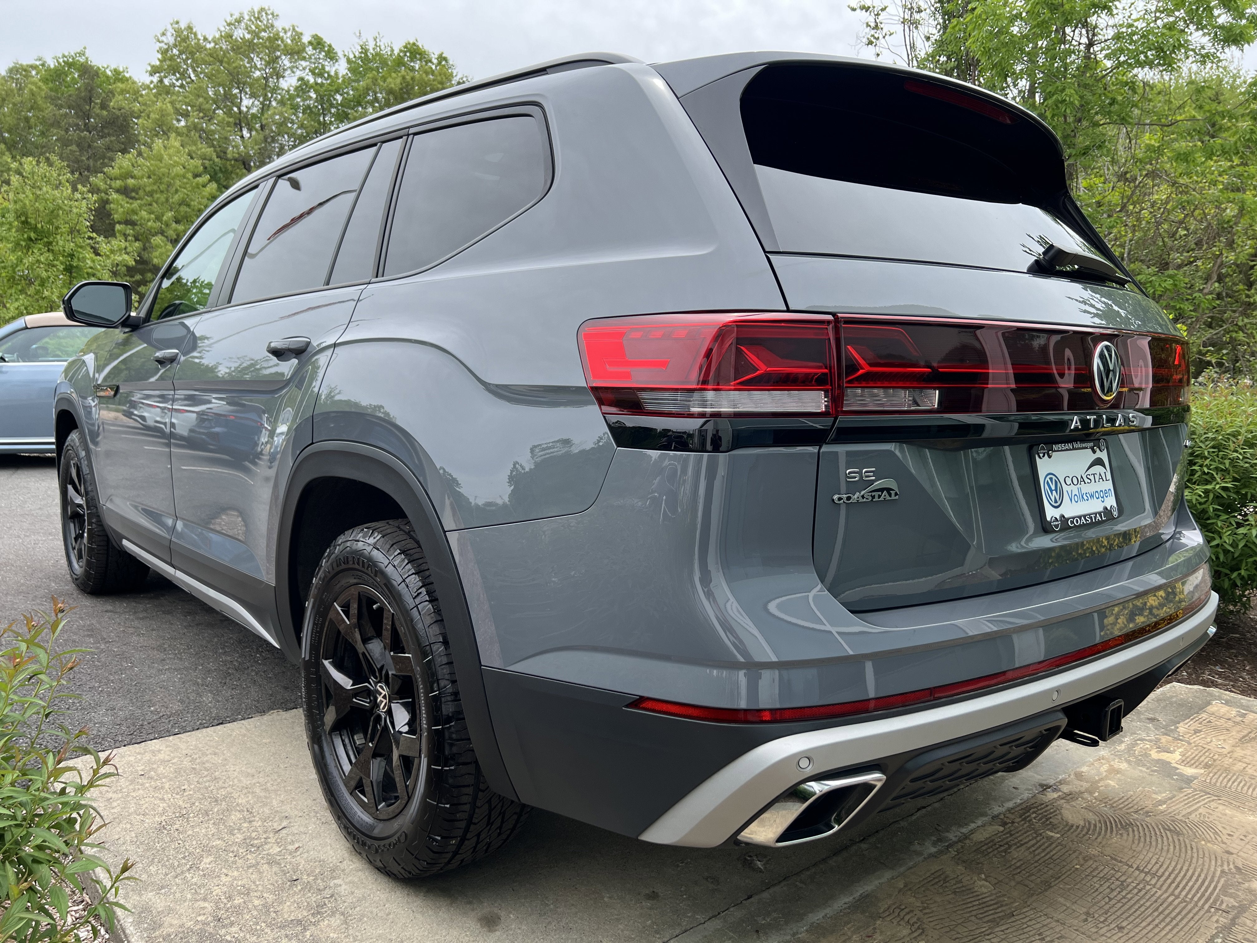 2025 Volkswagen Atlas 2.0T Peak Edition