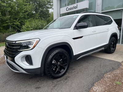 2024 Volkswagen Atlas 2.0T Peak Edition SE w/Technology